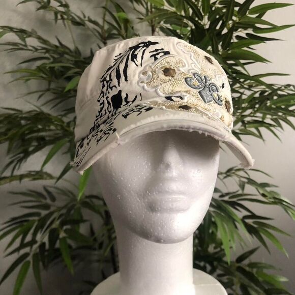 2000s Y2K Goth fleur de lis messenger cadet military newsboy baker boy cap hat main image 6
